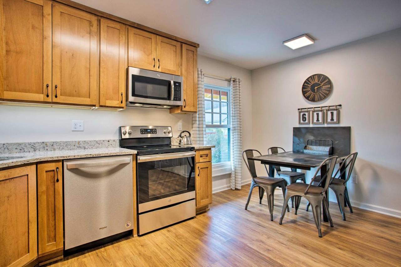 Newly Remodeled Apartment On Main Street In Saluda Dış mekan fotoğraf